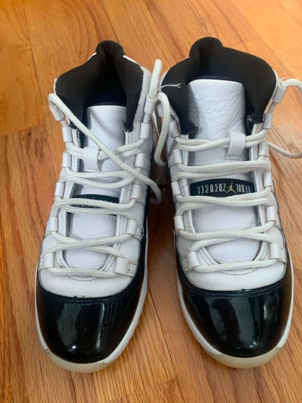 Air Jordan 11 retro gratitude
